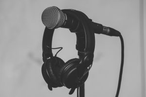 mic, headphones, microphone-1867121.jpg